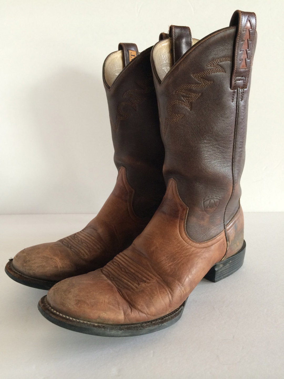 Cowboy Boots Ariat Handmade in Chestnut & Chocolate Brown Inlay Design ...