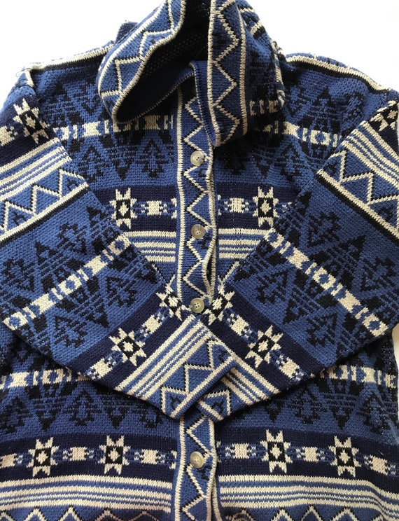 Southwestern Aztec Sweater - Blue and White! - Ho… - image 4