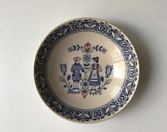 Staffordshire Hearts & Flowers Johnson Bros - Small Fruit Bowl - Old Granite England -  4 Available - Charming Folk Pennsylvania Dutch Style