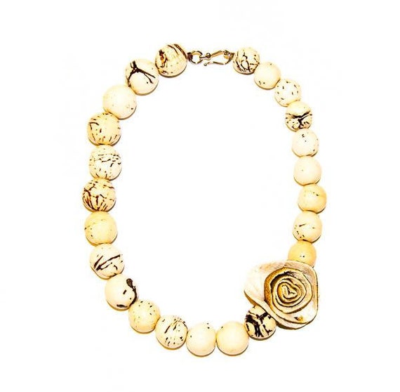 Artyfactos Tibu Bombona Necklace