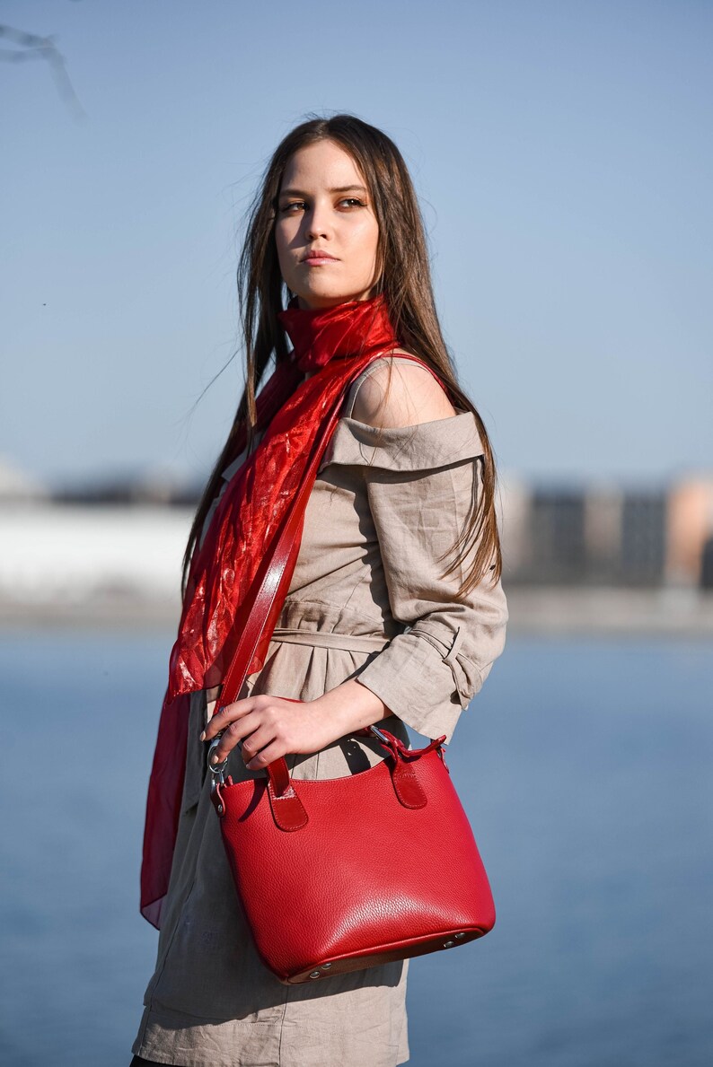 Small Red LEATHER BAG, Leather Tote Bag, Leather Shoulder Bag, Medium Leather Bag, Leather Bags Women, Woman Leather Tote, Red Handbag leather bags	tote bag	leather tote bag	leather shoulder bag	leather knitting	shoulder bag	leather handbag