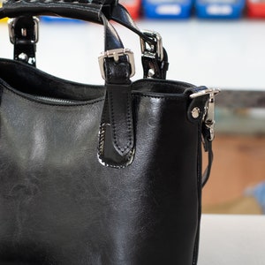 Small BLACK LEATHER BAG, Leather Tote Bag, Leather Shoulder Bag, Medium Leather Bag, Leather Bags Women, Woman Leather Tote, Black Handbag leather bags	tote bag	leather tote bag	leather shoulder bag	leather knitting	shoulder bag	leather handbag