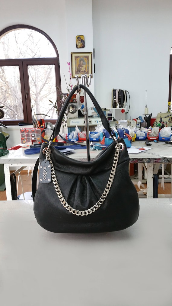 Chanel Large Ultimate Soft Leather Hobo Bag Black -DDH