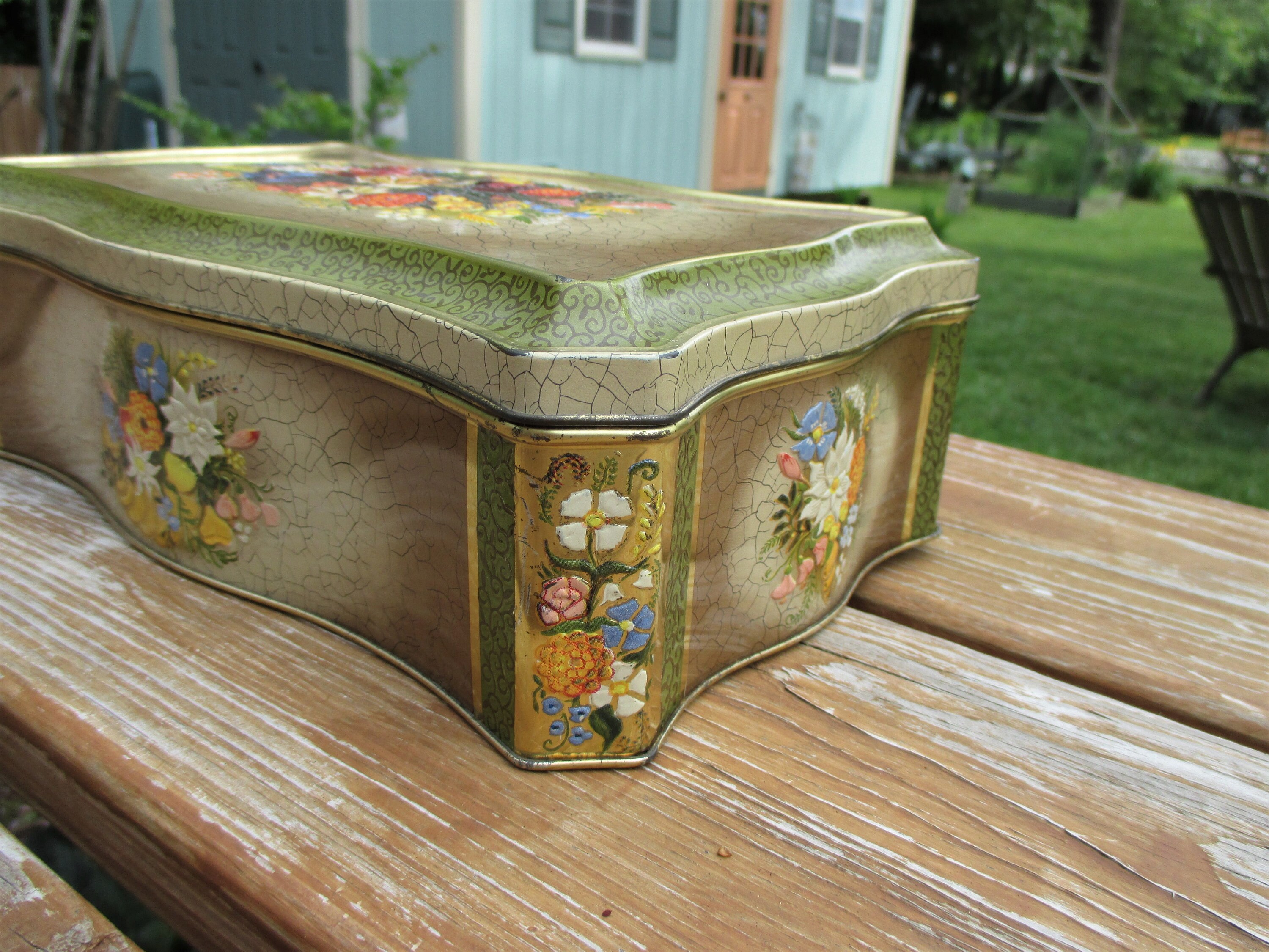 Vintage Floral Embossed Tin Box with Hinged Lid Etsy