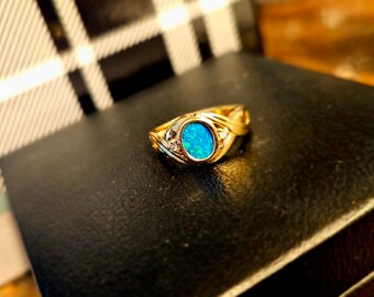 Opal ring gemstone opal and 14k gold ring pre owned vintage ring fine jewelry