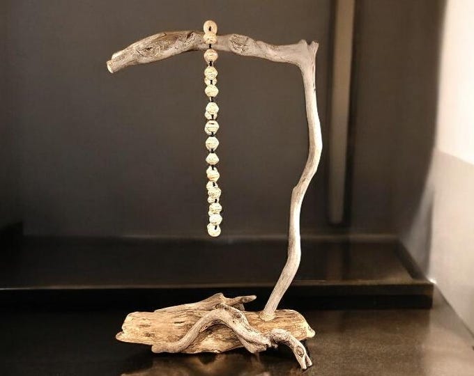 Romantic Vintage Silver Plate T-bar Necklace Stand | Nickel