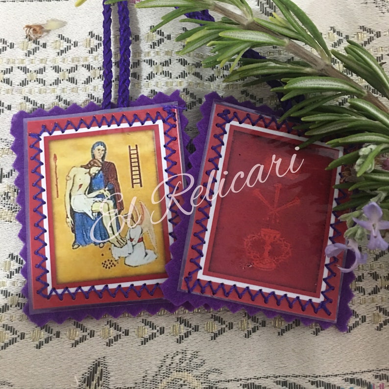 SCAPULAR of Blessing and Protection. Purple Scapular. Scapular for the End Times. Marie Julie Janhenny. Cards, Medals Modelo pequeño