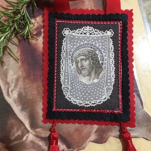 Scapular for door. True Face of Jesus.