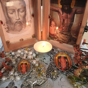 Rosario y Oratorio de Nuestra Señora de Las Lagrimas.