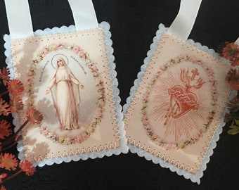 Mother of Mercy. 100 Days of Indulgence. Scapulars