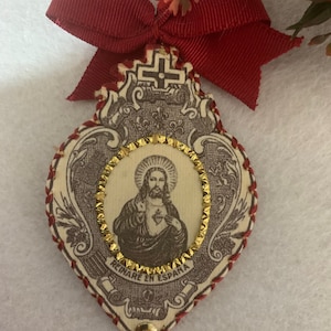SACRED HEART of JESUS. Scapular.