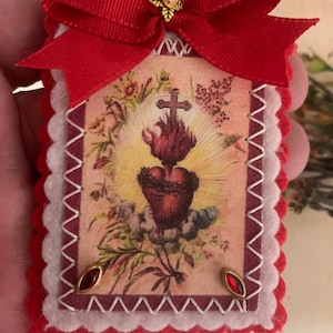 SACRED HEART of JESUS. Scapular.