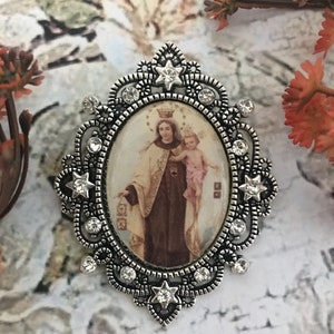 Virgin of Carmen. Medallion Brooch