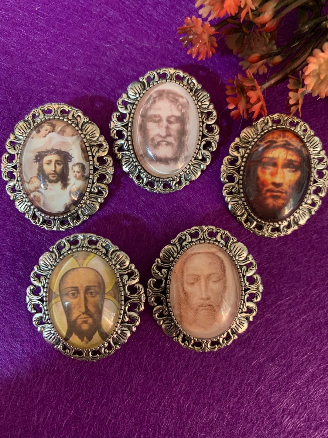 HOLY FACE. Holy Face. Holy Face. Devotional Brooches. - Etsy