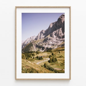 Schweizer Alpen Straße - Berglandschaft Wandbild, Gewundener Alpenpass Foto, Natur Reisefotografie, Schweiz Dekor