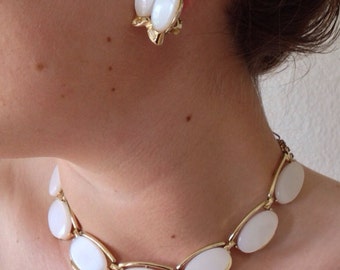 White/Pale Pink Thermoset Lucite Goldtone Demi Parure Necklace and Earrings