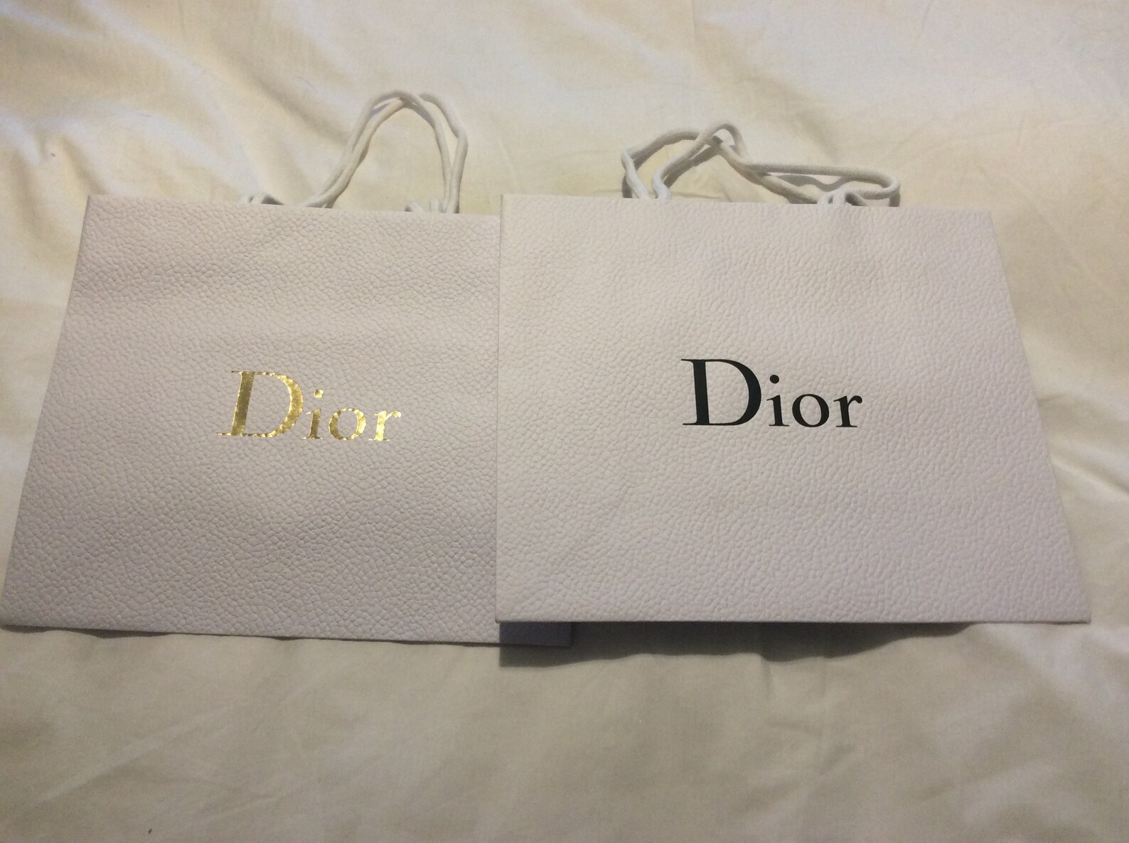 Set of 4 designer gift bags in gold or grey | Etsy