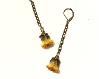 Lucite Flower Dangle Earrings: Antique Bronze Plated, Vintage Bohemian Style