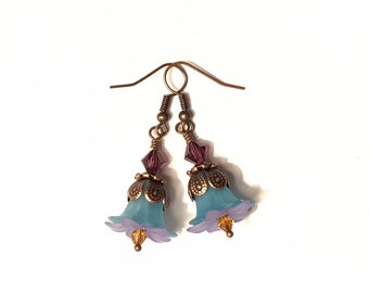 Lucite Flower Dangle Earrings: Antique Copper Plated & Swarovski Crystal