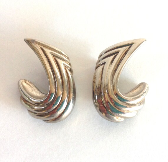 Gorgeous Vintage Givenchy Silver Tone Clip On Earr