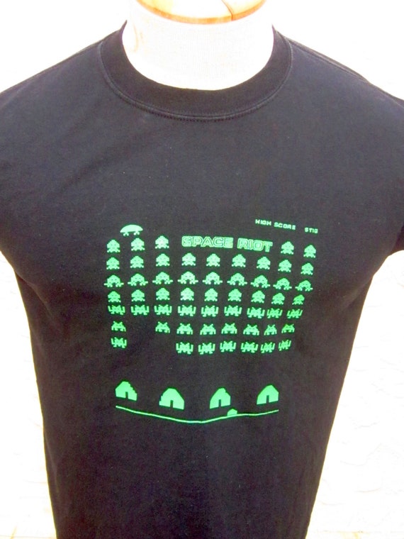 Vintage SPACE RIOT Video Game Screen Tee Shirt-Al… - image 2