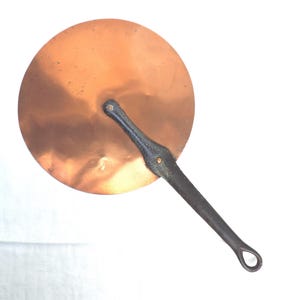 Frans vintage koperen deksel, koperen deksel, plat koperen deksel, groot koperen steelpandeksel