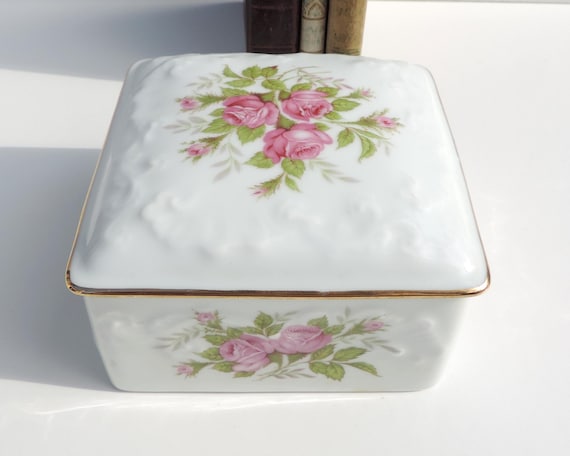 Vintage Limoges Porcelain Trinket Box: French Roses Bonbonniere