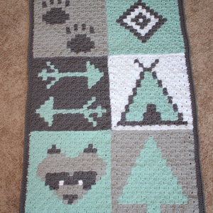 Chambre d'enfant des bois - modèle de couverture au crochet - décoration de chambre d'enfant - tribal - modèle au crochet C2C - animaux de la forêt
