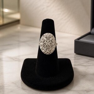 Silver Essential Oil Diffuser Ring: Adjustable Aromatherapy Jewelry