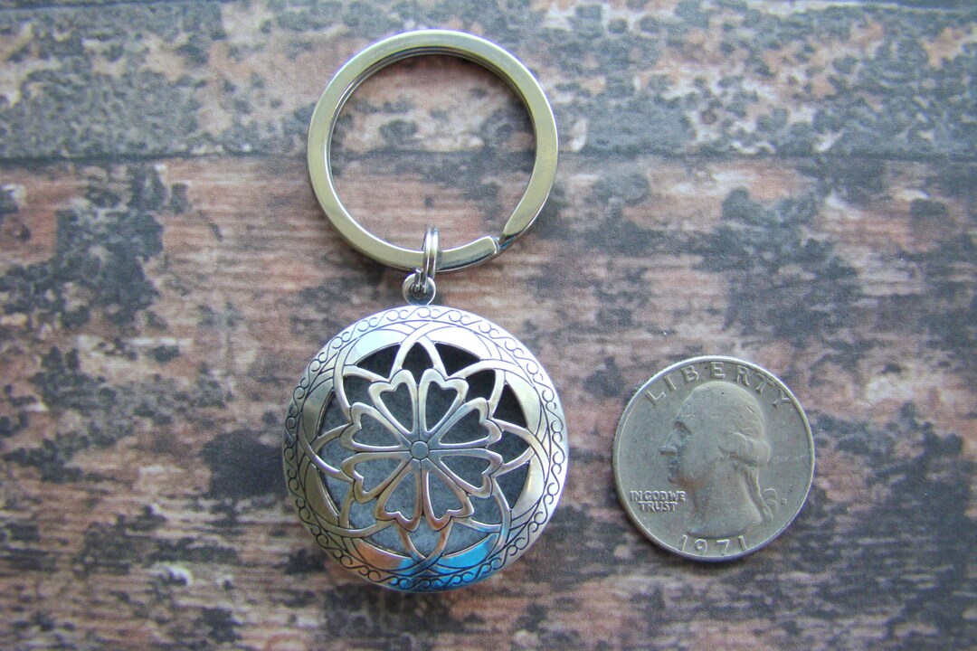 Antique Silver Essential Oil Diffuser Key Ring: Aroma Therapy - Etsy
