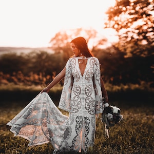 What to wear cheap to a hippie wedding