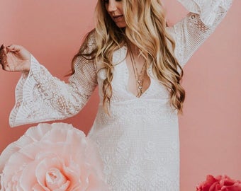 Wedding dress, lace wedding dress, Boho wedding dress, crochet wedding dress, long sleeve wedding dress, short wedding dress, beach wedding