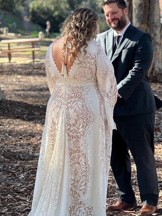 blue dress for baby girl Vintage Lace Beach Wedding Gowns Plus Size – LiveTrendsX main image 1
