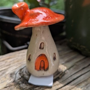 Pequena decoração de cogumelo de cerâmica, jardins ao ar livre, fairycore, casa de campo, jardim, natureza,