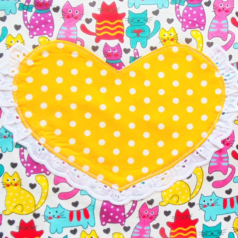 Kids/Toddlers Apron Cats, lined cotton kitchen baking craft play apron, cats polka dots hearts, heart lace pocket & border, age 2-6 years image 2