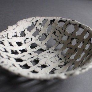 Paper porcelain bowl with texture image 1