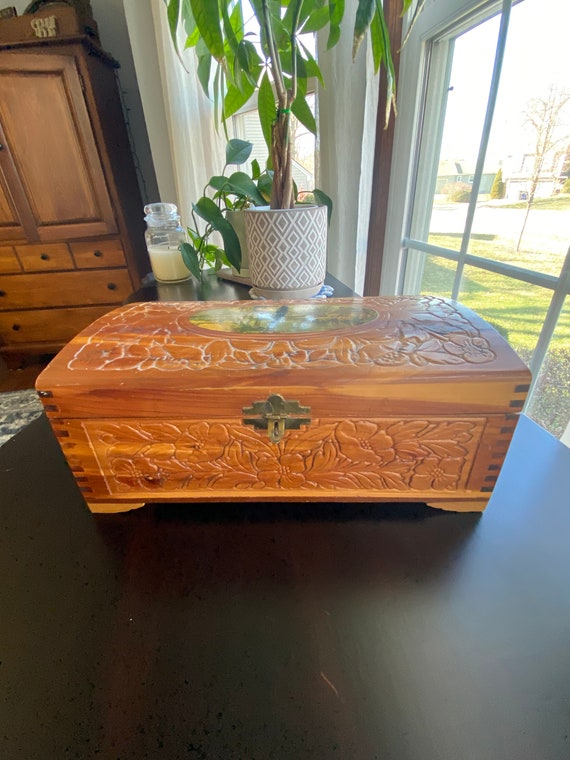 Wood Dovetail Carved Box with Mirror - image 9