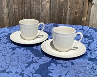 White Mikasa Italian Countryside DD900 Cup and Saucer, set of 2