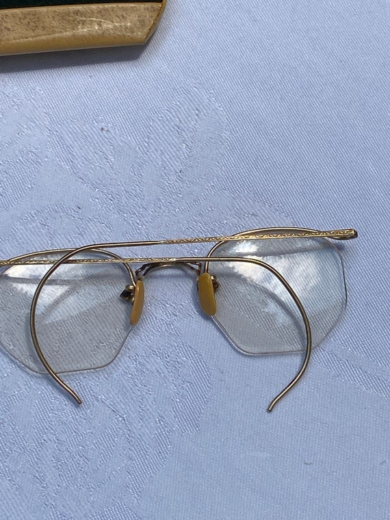 Vintage Gold Wire Eye Glasses - image 6