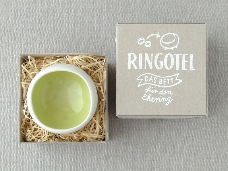 Wedding ring bowl RINGOTEL yellow-green, customizable image 1
