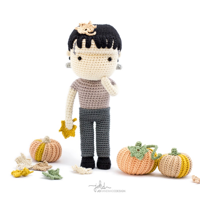 Frankenstein, pumpkins and fallen leaves Amigurumi crochet pattern image 7