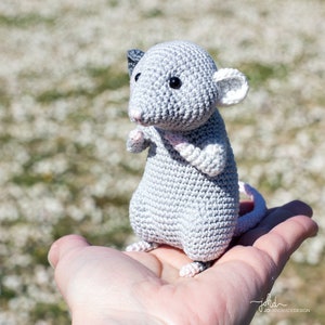 MOUSE CHLOE and the DAISY amigurumi pattern image 9