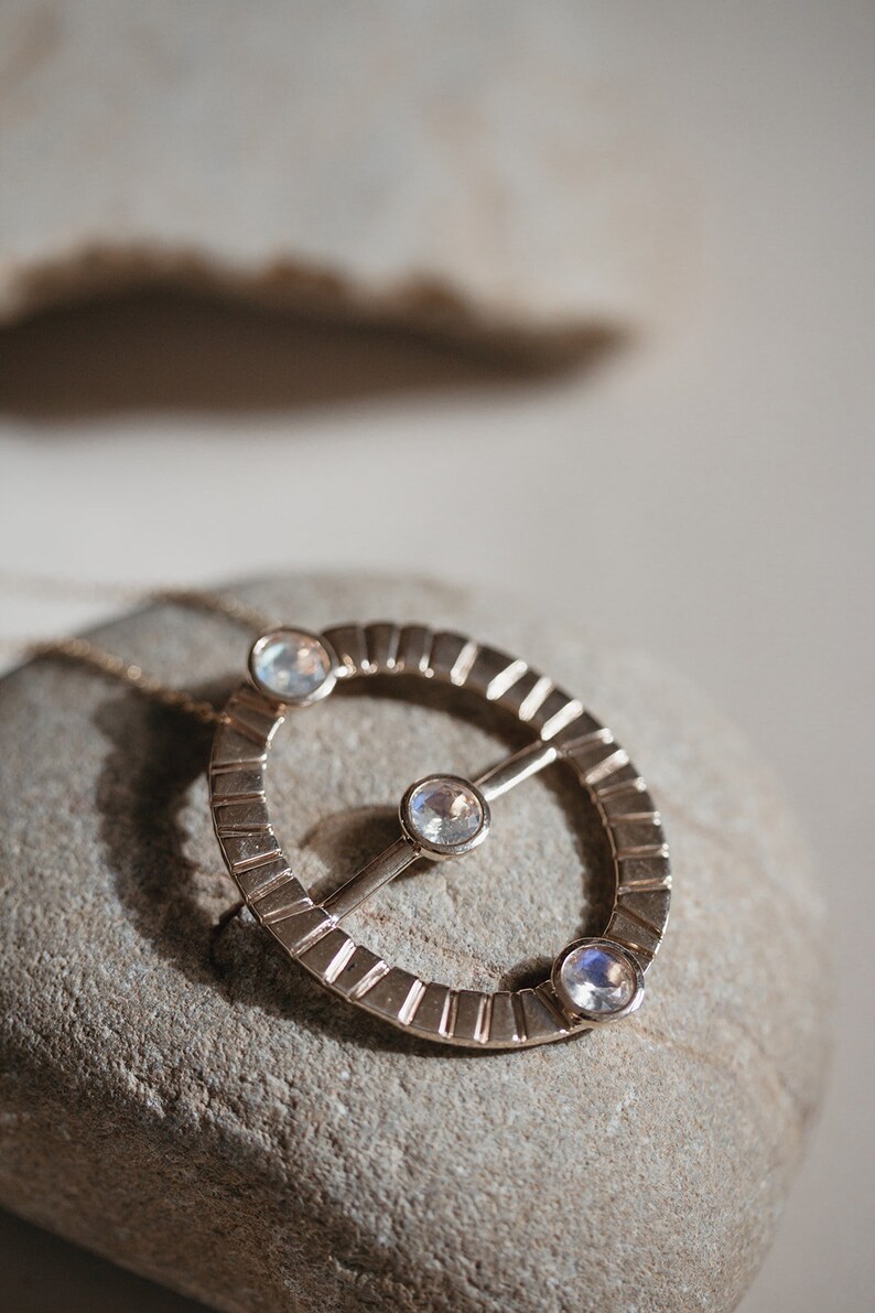 Download Collana d'oro massiccio Moonstone collana di pietra luna ...