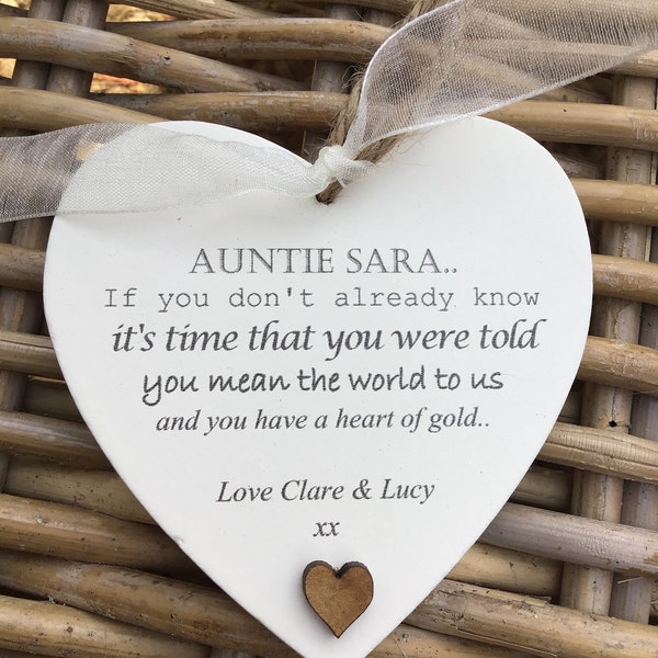 PERSONALISED Special AUNTIE Aunty Aunt Hanging heart plaque. Birthday Christmas Gift. ANY Names or Wording You Would Like. Shabby Chic.