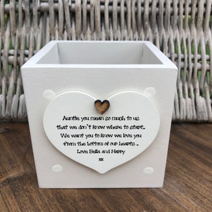 AUNTIE Personalised Flower / Plant Pot gift Special AUNTY Aunt Great Aunt Or any name. Shabby Chic style Birthday Christmas Gardening