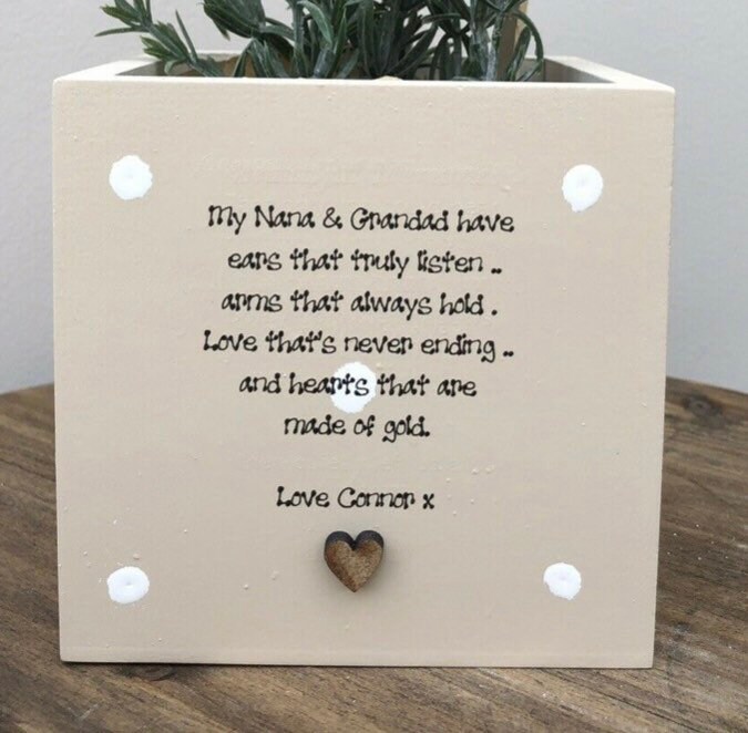 GRANDPARENTS Personalised Flower / Plant Pot GRANDAD gift Shabby Chic style. Nana Grandad Nanny or any name you require. Christmas Birthday