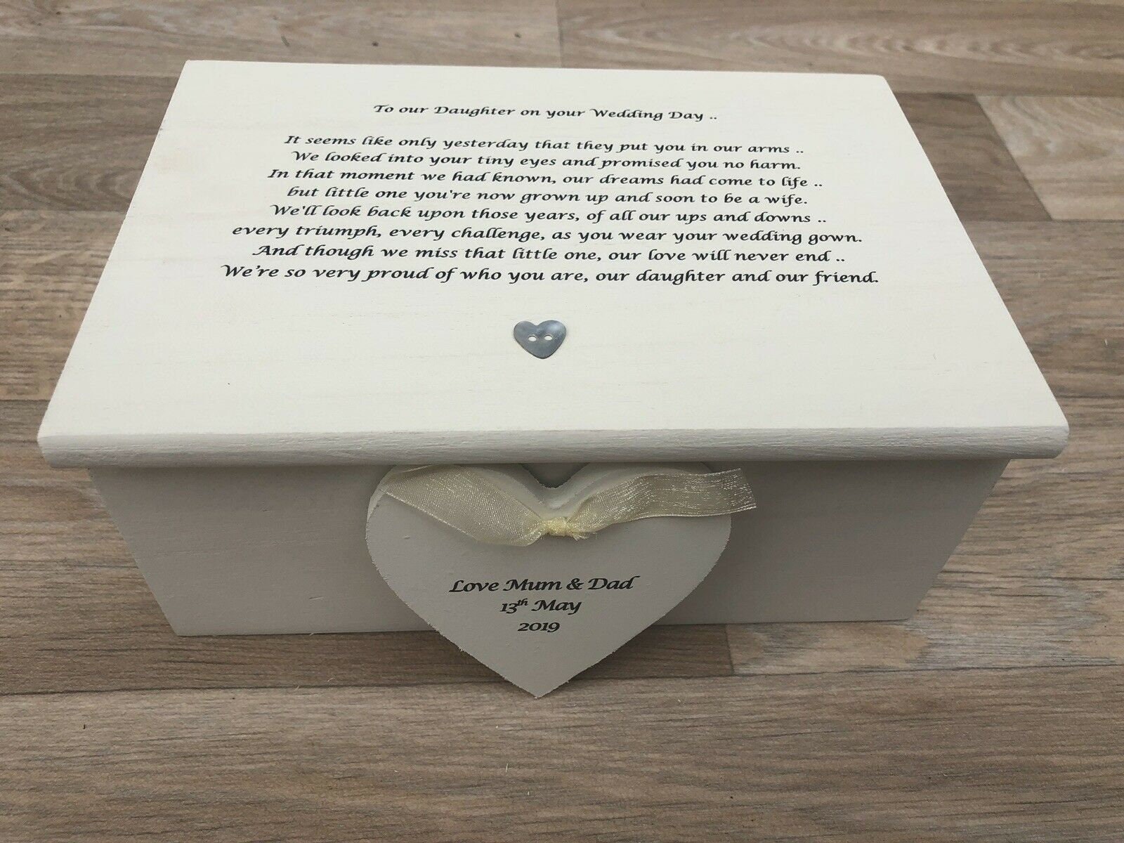 Gepersonaliseerd cadeau voor een dochter op haar trouwdag van Etsy