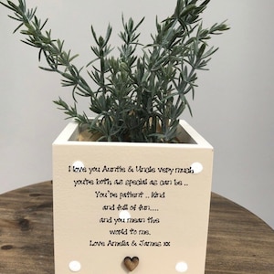 AUNTIE & UNCLE Personalised Flower / Plant Pot gift Auntie Aunty Aunt ~ Great Aunt Or any name. Shabby Chic style Birthday Christmas etc