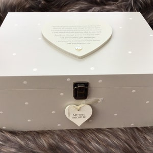 Personalised VERY LARGE Memory Box ~ In Memory of WIFE ~ Memorial ~ Or Husband ~ Or Any Name ~ Mum ~Dad Friend Loved One Bereavement Loss