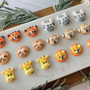 Assortiment de zoos SAFARI JUNGLE ANIMALS - 12 ou 24 pièces pour cupcakes / décorations de gâteaux glaçage royal comestible, zèbre, lion, tigre, singe, girafe, paresseux